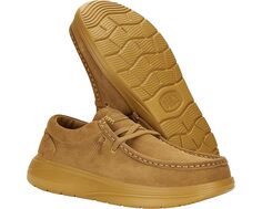 Кроссовки Hey Dude Wally COMF Suede, цвет Golden Yellow