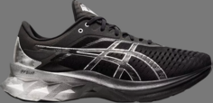 Кроссовки novablast black pure silver Asics, черный