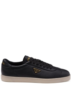 Кроссовки Prada Logo 2EE394013, черный