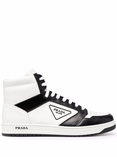 Кеды Prada With Logo, белый/черный