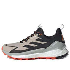 Кроссовки terrex free hiker 2 low gore tex Adidas, бежевый