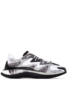 Кроссовки Valentino Garavani Wade Runner, белый/серый/черный