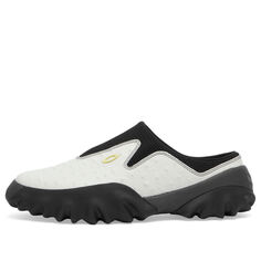 Сандалии Oakley Factory Team Ostrich Chop Saw Mule, белый