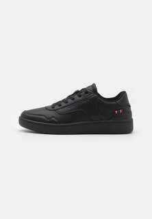 Низкие кроссовки Unisex Pier One, черный