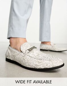 Серебристые бархатные лоферы ASOS DESIGN с металлической цепочкой