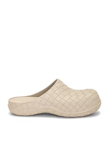 Сандалии Beebee Clog Гелевая резина Bottega Veneta, цвет Metallic Mist