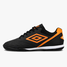 Экран кроссовок Umbro