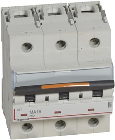 Автоматический выключатель Legrand 409882 DX³ 25 кА - тип характеристики MA, 3П, 400 В~, 16 А, 4,5 модуля